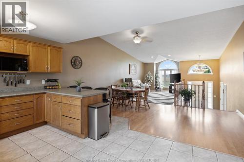 7841 Collison Sideroad, Amherstburg, ON - Indoor Photo Showing Kitchen