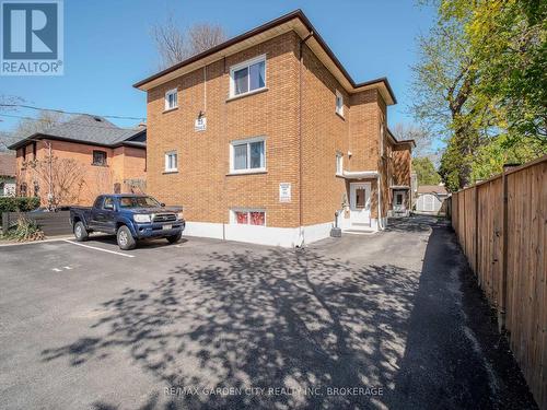 25 OTTAWA STREET  St. Catharines (Downtown), ON L2R 1Z1