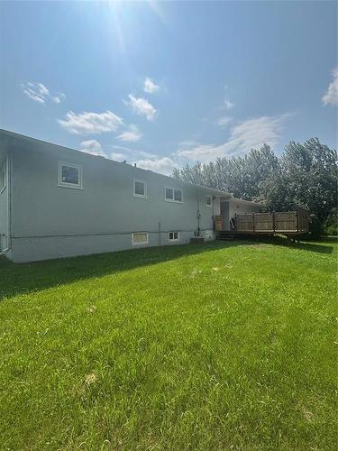 302 Murray Avenue, Glenboro, MB - Outdoor
