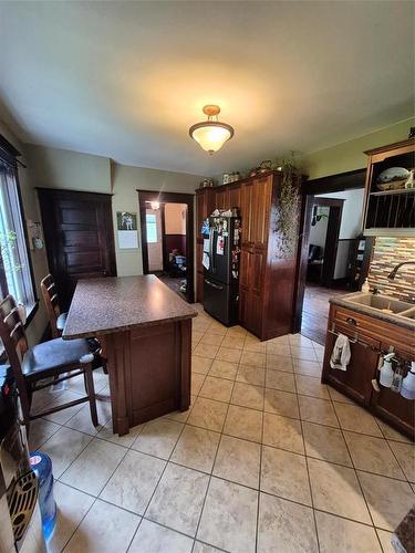 91157 97N Road, Minnedosa, MB - Indoor