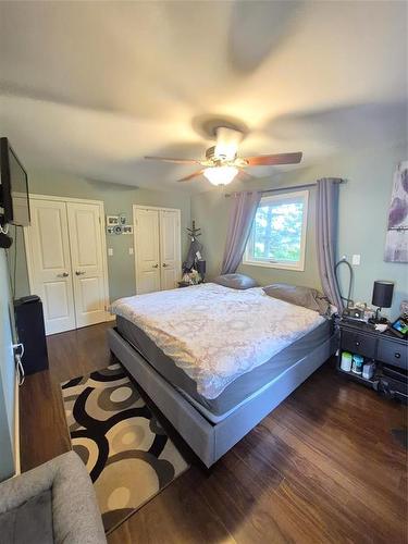 91157 97N Road, Minnedosa, MB - Indoor Photo Showing Bedroom