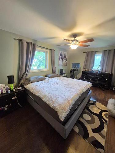 91157 97N Road, Minnedosa, MB - Indoor Photo Showing Bedroom
