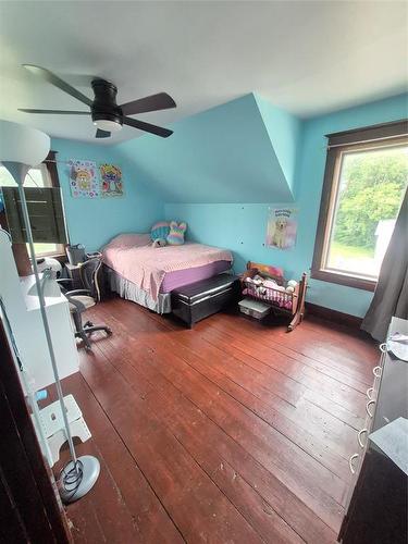 91157 97N Road, Minnedosa, MB - Indoor Photo Showing Bedroom
