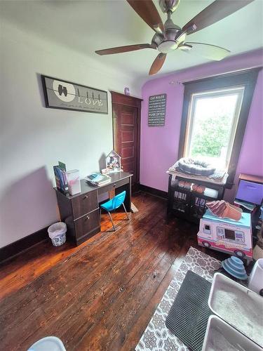 91157 97N Road, Minnedosa, MB - Indoor