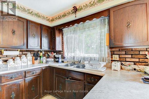 19 County Rd 2, Otonabee-South Monaghan, ON - Indoor Photo Showing Kitchen With Double Sink