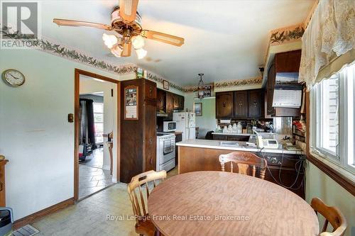 19 County Rd 2, Otonabee-South Monaghan, ON - Indoor Photo Showing Dining Room