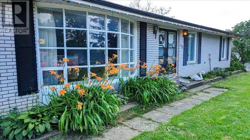 19 County Rd 2, Otonabee-South Monaghan, ON - Outdoor