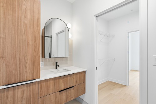 Bathroom - 310-200 Av. Louis-Lévesque, Otterburn Park, QC - Indoor Photo Showing Bathroom
