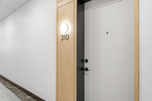 Passageway - 310-200 Av. Louis-Lévesque, Otterburn Park, QC - Indoor Photo Showing Other Room