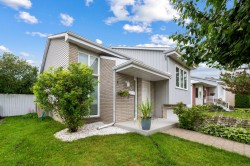 680 Rue Sarto  Laval (Fabreville), QC H7R 9Z7