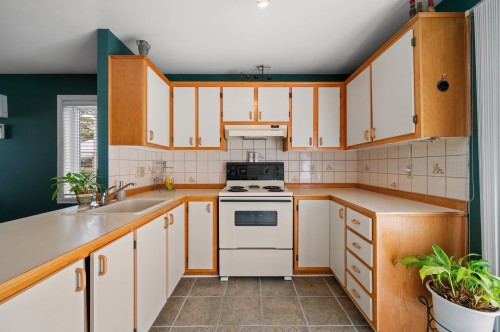 Cuisine - 680 Rue Sarto, Laval (Fabreville), QC - Indoor Photo Showing Kitchen