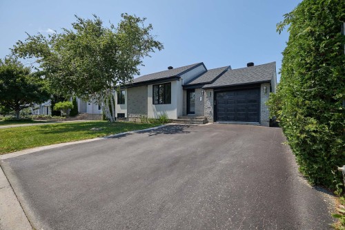 Front of Structure - 9 Rue De Joutel, Blainville, QC - Outdoor