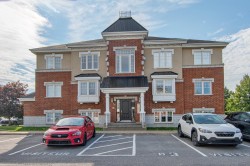 202-99 Mtée de St-Sulpice  Saint-Sulpice, QC J5W 0H2