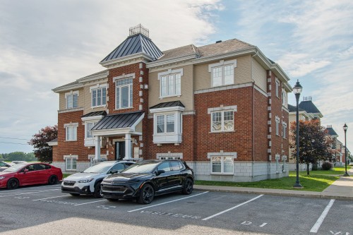 Façade - 202-99 Mtée De St-Sulpice, Saint-Sulpice, QC - Outdoor With Facade