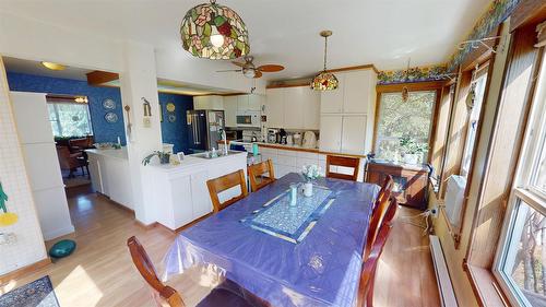 6312 Balsam Road, Wasa, BC - Indoor Photo Showing Dining Room