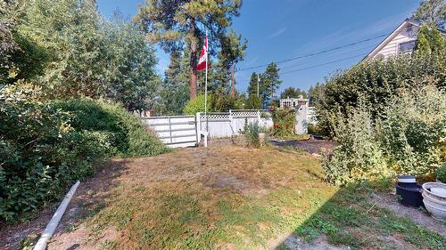 6312 Balsam Road, Wasa, BC - Outdoor