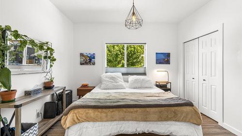2113 14Th  S Street, Cranbrook, BC - Indoor Photo Showing Bedroom