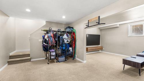 2113 14Th  S Street, Cranbrook, BC - Indoor Photo Showing Other Room