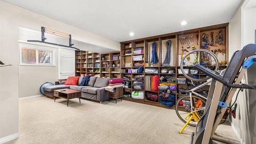 2113 14Th  S Street, Cranbrook, BC - Indoor