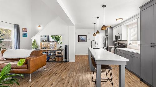 2113 14Th  S Street, Cranbrook, BC - Indoor