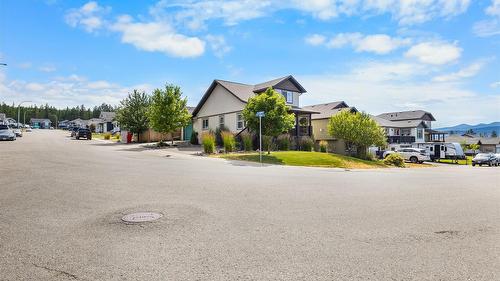 2113 14Th  S Street, Cranbrook, BC - Outdoor