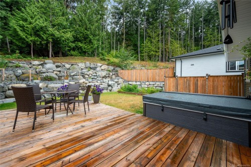 940 Craig Rd, Ladysmith, BC 