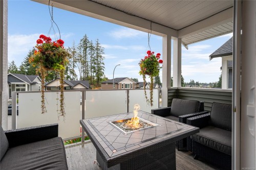 940 Craig Rd, Ladysmith, BC 