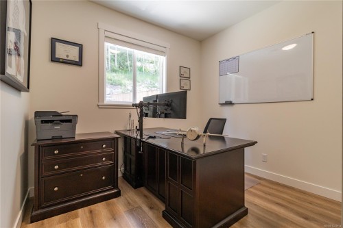 940 Craig Rd, Ladysmith, BC 