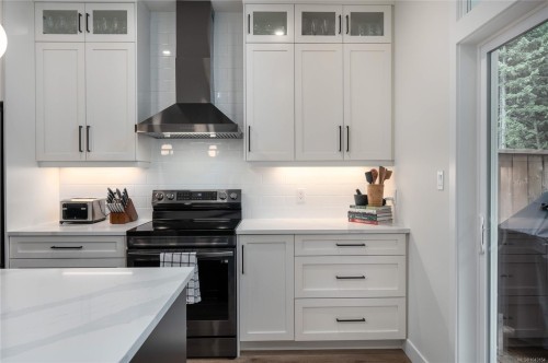 940 Craig Rd, Ladysmith, BC 
