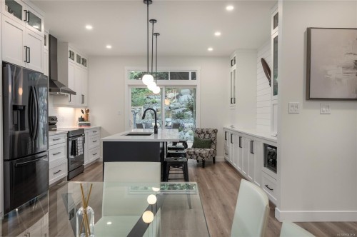 940 Craig Rd, Ladysmith, BC 