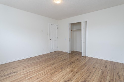 607 Fifth St, Nanaimo, BC 