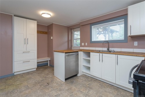 607 Fifth St, Nanaimo, BC 