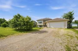 13 Chaput COVE Ste Anne, MB R5H 1A7