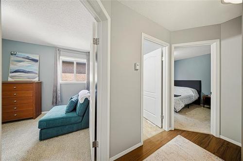 107 Paul Martin Dr, Winnipeg, MB - Indoor Photo Showing Bedroom