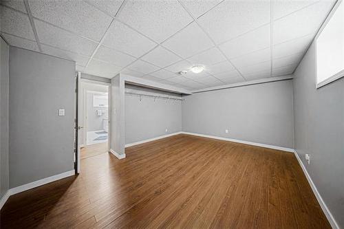 107 Paul Martin Dr, Winnipeg, MB - Indoor Photo Showing Other Room
