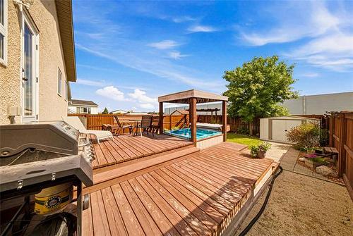 107 Paul Martin Dr, Winnipeg, MB - Outdoor With Deck Patio Veranda