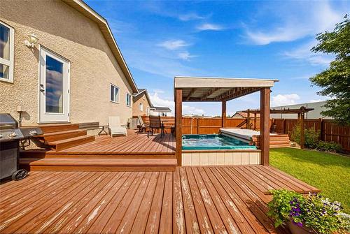 107 Paul Martin Dr, Winnipeg, MB - Outdoor With Deck Patio Veranda With Exterior