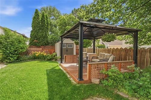 11 Bursill Rd, Winnipeg, MB - Outdoor