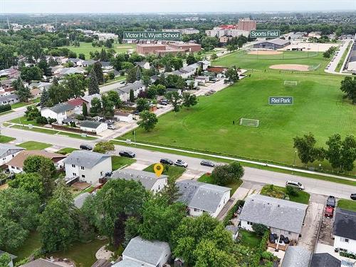 100 Ashworth St, Winnipeg, MB - Outdoor With View