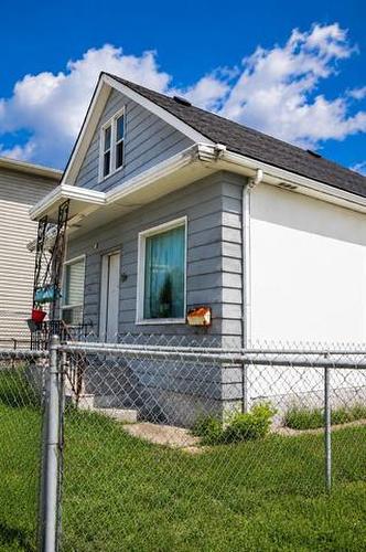 749 Mcphillips St, Winnipeg, MB - Outdoor