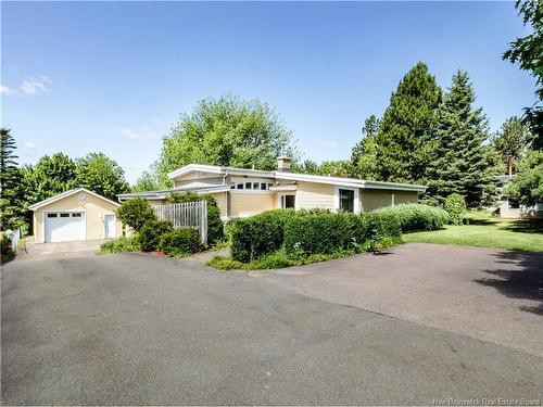 1137 Amirault, Dieppe, NB 