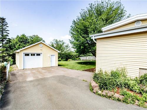 1137 Amirault, Dieppe, NB 
