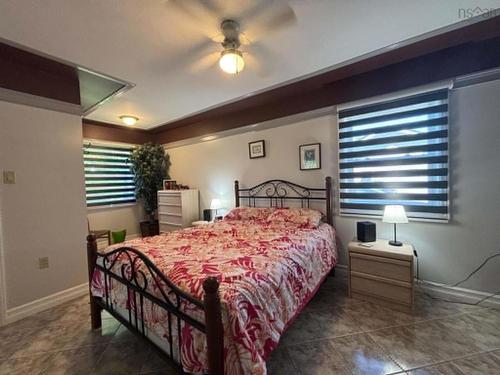 34 Clements Avenue, Yarmouth, NS - Indoor Photo Showing Bedroom