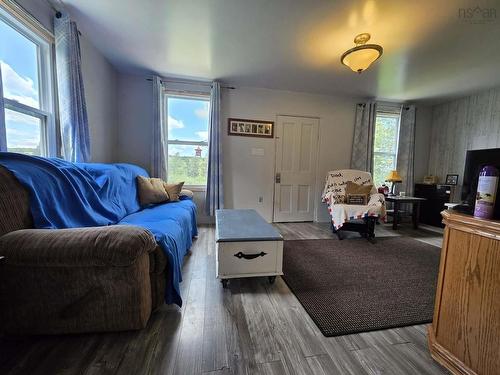 1744 Highway 336, Dean, NS - Indoor Photo Showing Living Room