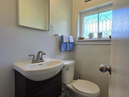 1744 Highway 336, Dean, NS - Indoor Photo Showing Bathroom