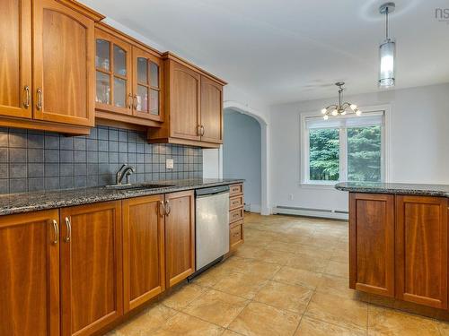 88 Bellbrook Crescent, Dartmouth, NS - Indoor Photo Showing Kitchen