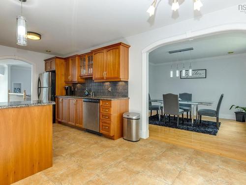 88 Bellbrook Crescent, Dartmouth, NS - Indoor Photo Showing Kitchen