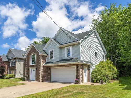 88 Bellbrook Crescent, Dartmouth, NS - Outdoor With Facade