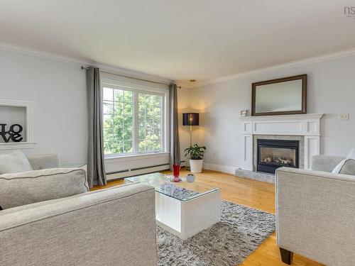 88 Bellbrook Crescent, Dartmouth, NS - Indoor Photo Showing Living Room With Fireplace