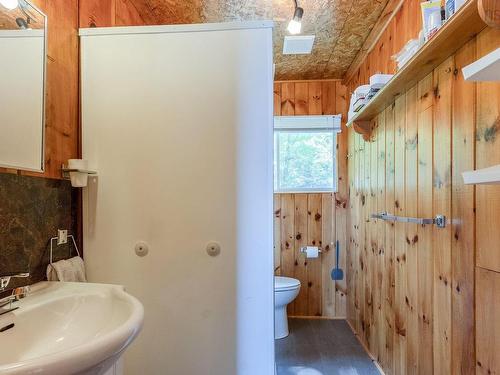 40 Hide Away Lane, Crossburn, NS - Indoor Photo Showing Bathroom